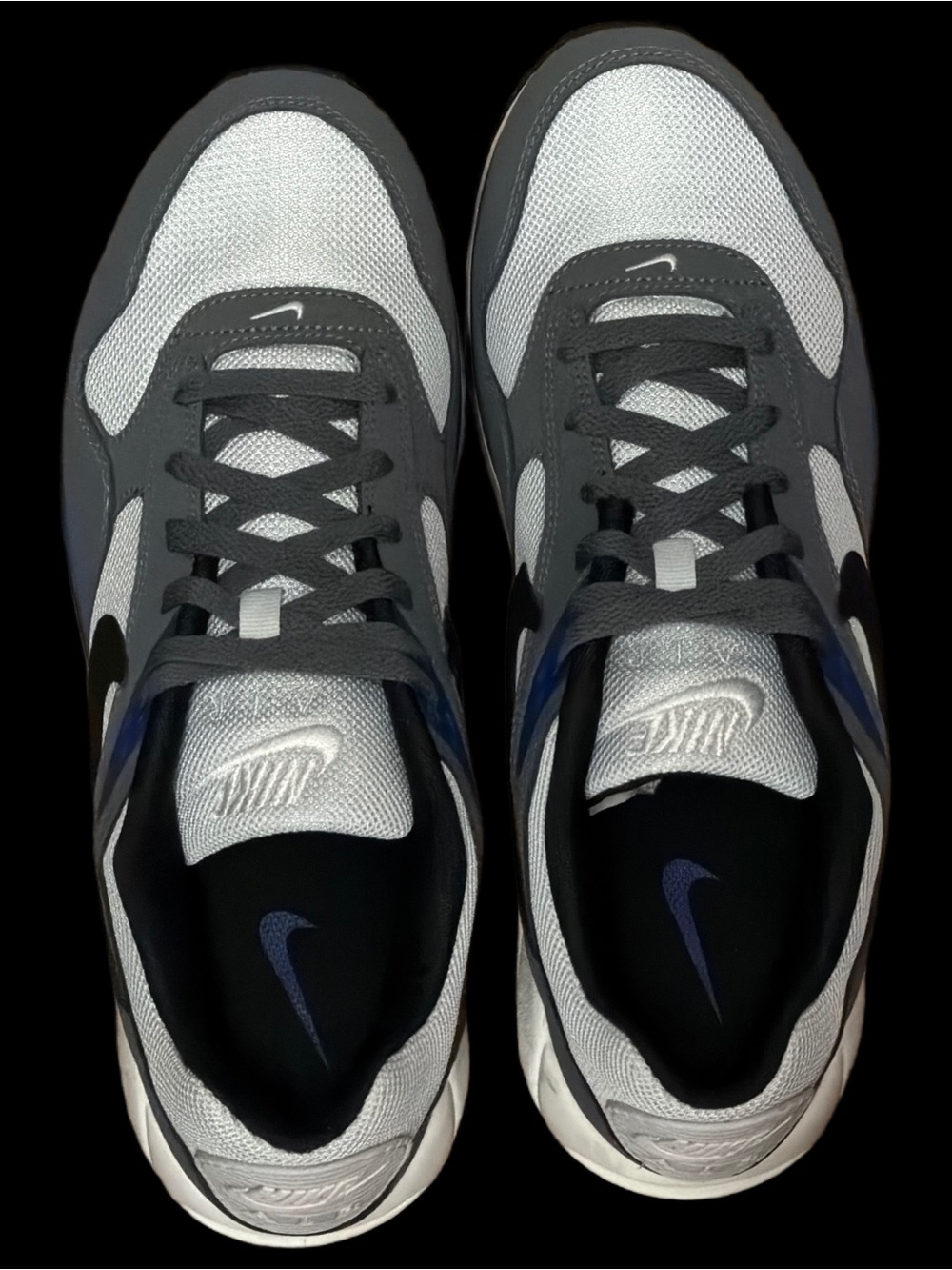 Nike AIR CORRELATE Grey, Black & Blue Sneakers Men’s size 11 EUC - Picture 9 of 12